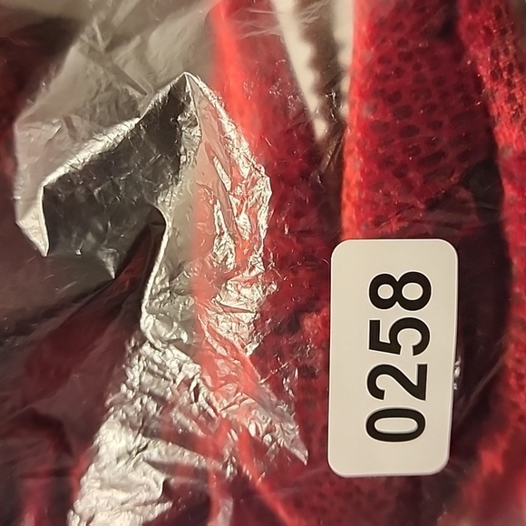 Folkmanis hand puppet red dragon - Picture 8 of 8